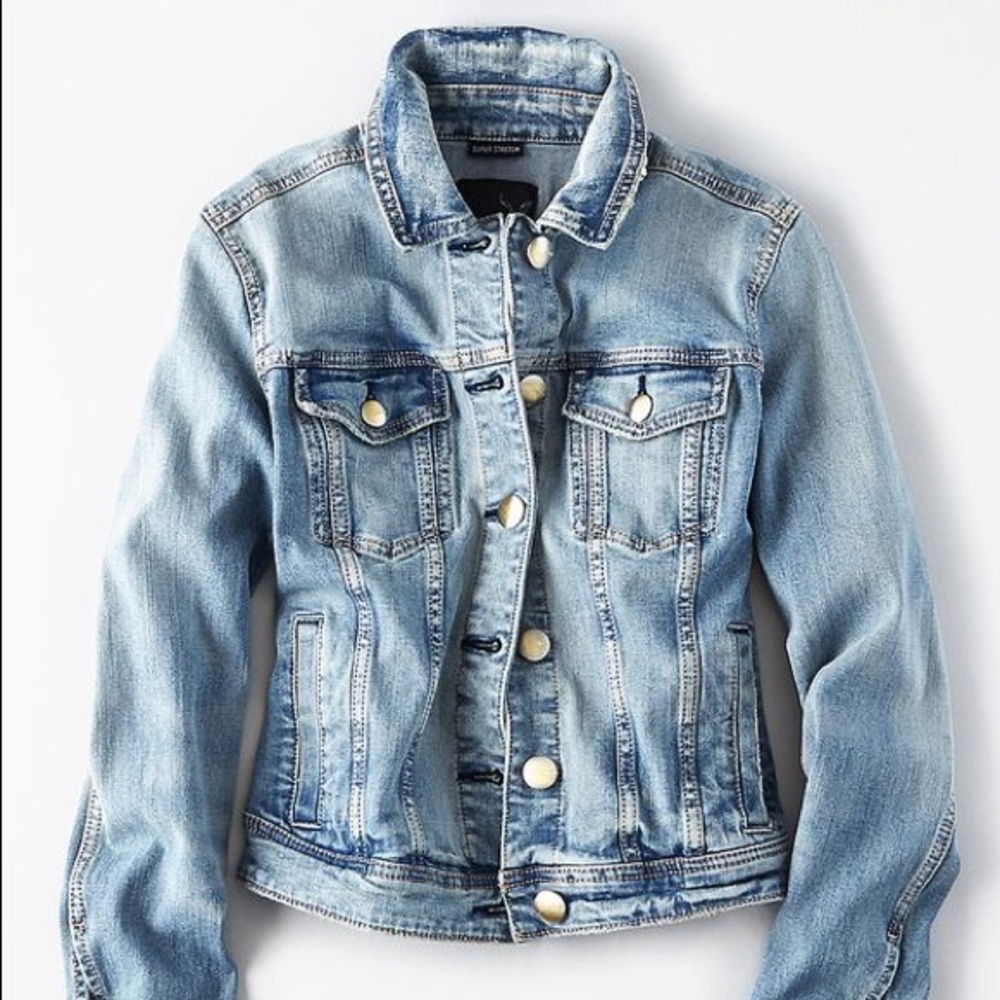American Eagle Jean Jacket NWOT